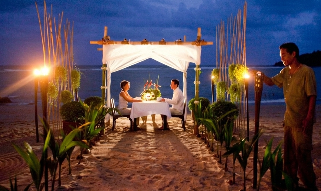 candlelight dinner setups