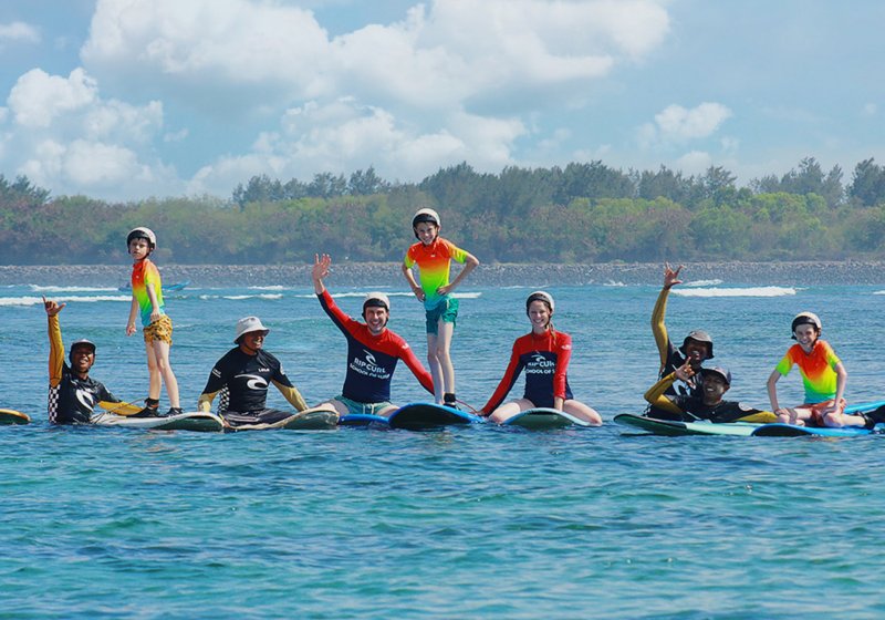 Paddleboarders bali